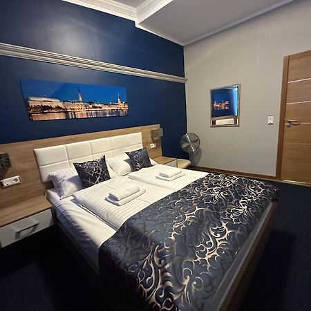 C&S Hotel Pinneberg Extérieur photo