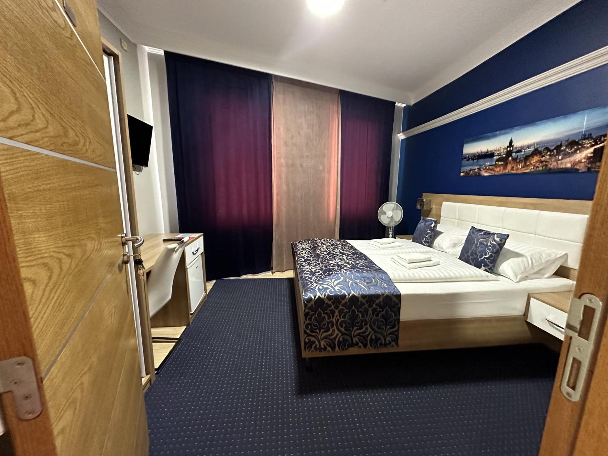 C&S Hotel Pinneberg Extérieur photo